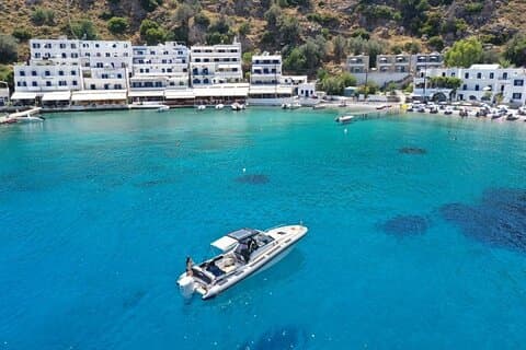 Privat båtresa Sfakia - Domata (pris per grupp om 9)
