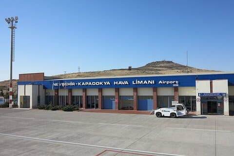 Cappadocia Hotel: trasferimento condiviso all'aeroporto di Nevsehir