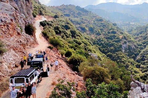 Jeepsafari-tour van een hele dag met kookles