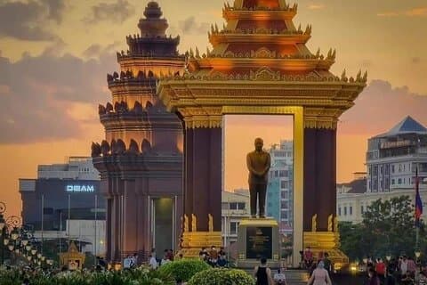 Phnompenh a full day tour excursive with guide and driver