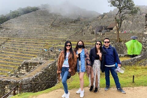 Visite guidée de 2 jours dans la Vallée sacrée et le Machu Picchu en train