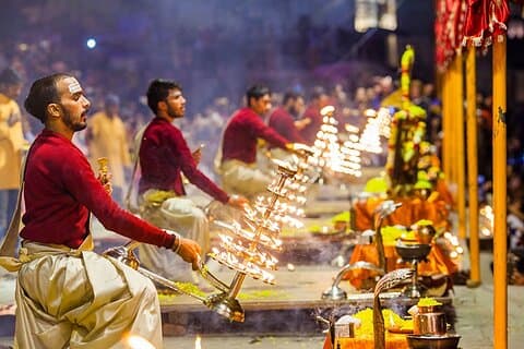 6-tägige Tour durch den Ganges in Varanasi mit dem Goldenen Dreieck - Spiritualität in Indien