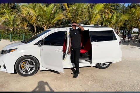Andata e ritorno privato dall'aeroporto di Santo Domingo a Punta Cana Hotel/Villa/Etc. Trasferimento
