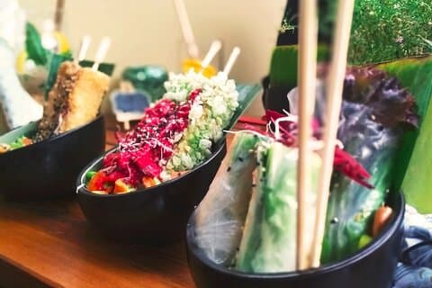 Veggie Food Tour in Dresden's Neustadt