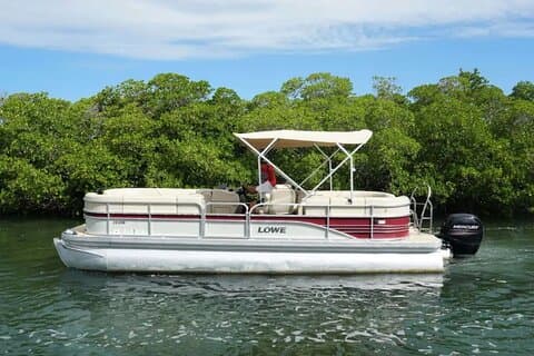 Key West: location de ponton Premier de 22 pieds 115 chevaux 10 passagers
