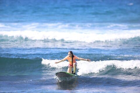 Kona Surf Lektion i Kahaluu