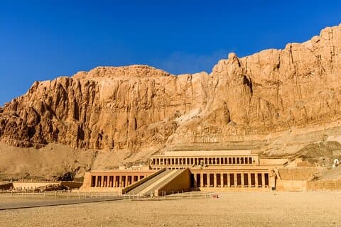 Full-Day Luxor Tour - Discover the East and West Banks of the Nile