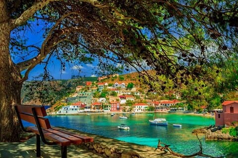 Kefalonia Highlights - Bus & Cruise, Assos & Lunch in Fiscardo