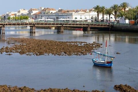 Faro Olhao e Tavira Tour con spettacolo di Fado da Faro