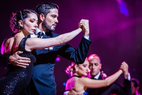 Snack drik Tango Show