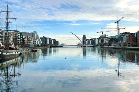 Dublin, in één dag, te voet. Geschiedenis, cultuur & architectuur!
