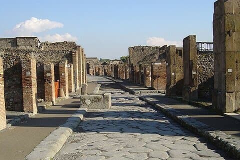 Entrada sin colas al Parque Arqueológico de Pompeya con audioguía