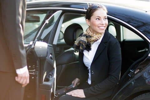 Privé auto met chauffeur in Parijs 4-6 personen
