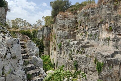 Begeleide groepsrondleiding door het archeologische park Neapolis