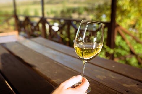 Excursão de dia inteiro feita sob medida pelas vinícolas de Stellenbosch e Franschhoek.