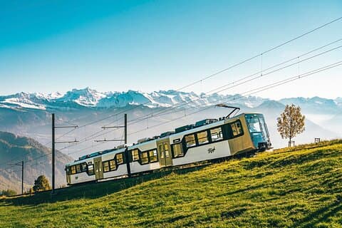Excursion d'une journée au mont Rigi et Lucerne au départ de Zurich avec balade en bateau