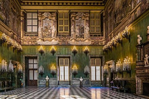 Visita guiada privada al Palacio Real de Turín con entrada sin colas