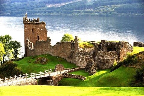 Glencoe, Loch Ness, Urquhart Castle Private Tour