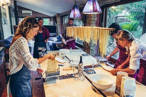 Cours authentique de cuisine de pâtes à Alghero Ferme avec vin