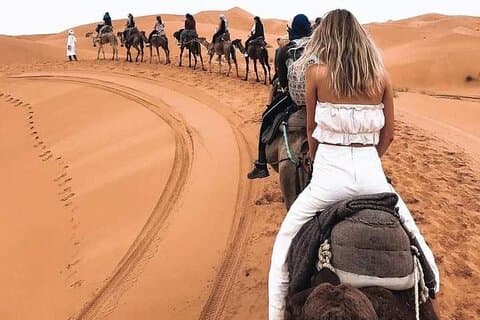 Tour privado de 5 días desde Marrakech a Fes Via Desert