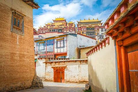 6-Day Go Beyond Shangrila for Wine & Tibetan Culture of Yunnan