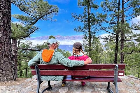 テネリフェ島発：タホガイテ火山、ラ・クンブレシータ、旧市街