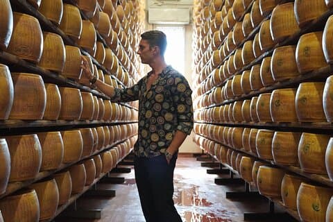 Aus Parma: Parmigiano Reggiano Bauernhof Tour & Verkostung mit Transfer