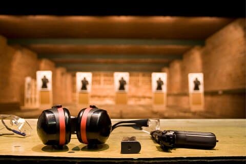 Krakow: Shooting Range med riktiga vapen