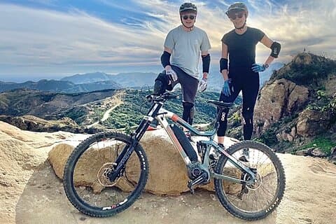 Santa Monica Eagle Rock Electric Bike Tour (Beginner)