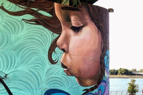 Privat Belgrad Street Art and Adventures Walking Tour