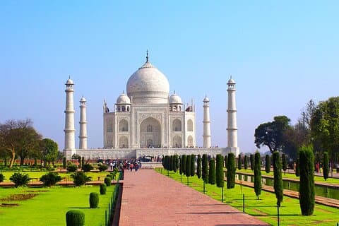 From Mumbai - Overnight Taj Mahal Agra Private Tour by Return Flights