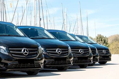 Transfer privado de Atenas para Porto Mantoudi (Evia)