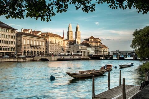 Zurich met en avant le City Tour avec le billet optionnel FIFA Museum
