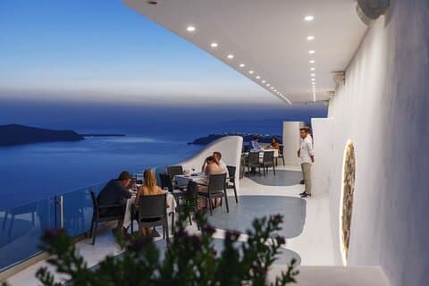 Tailor-made Santorini Private Tour with Sunset Dining