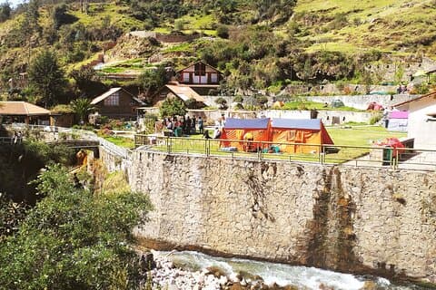 Lares Trek & Machu Picchu 4 - DayTour – Inmersión cultural y naturaleza