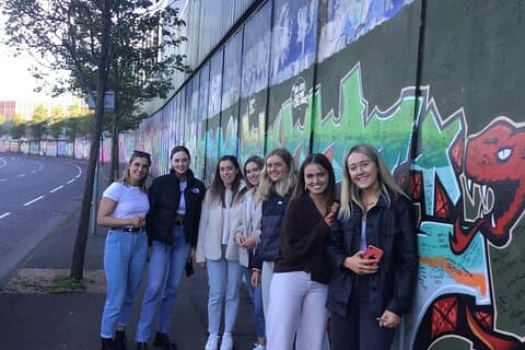 Black Taxi Tour und Crumlin Road Gaol Tour Combo