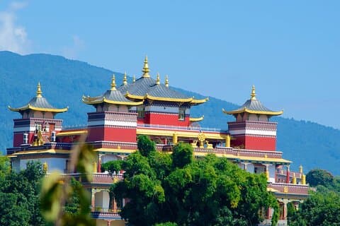 Heldagsfottur fra Boudhanath til Kopan kloster