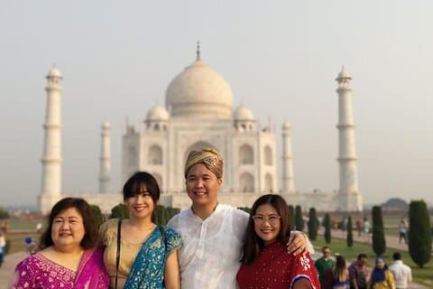 Excursão de trem Taj Mahal saindo de Nova Delhi