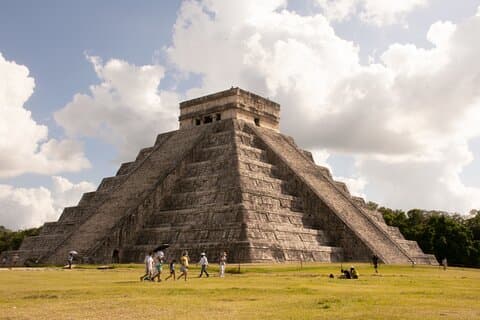 Chichen Itza med 2 cenoter från Cancun och Playa Del Carmen
