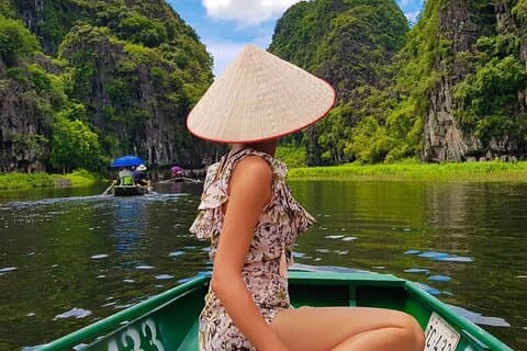 Hoa Lu – Tam Coc – Mua-Höhle 1 Tag mit Radfahren, Wandern, Mittagessen
