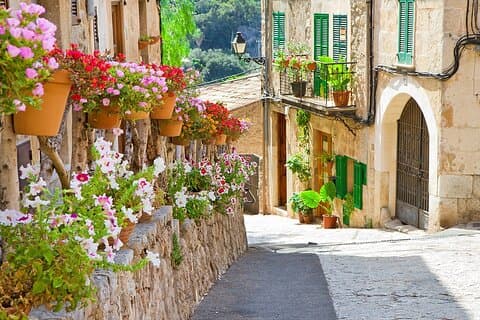 Visit to Sóller and Valldemossa