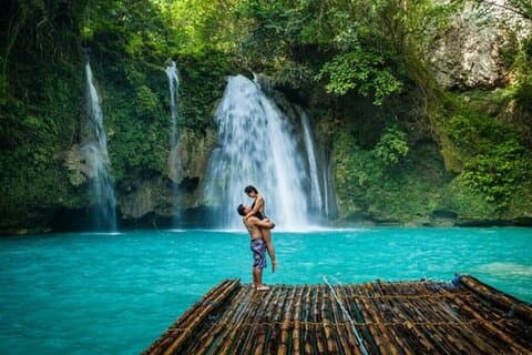 Kawasan Falls Canyoneering met lunch en transfers vanuit Cebu City