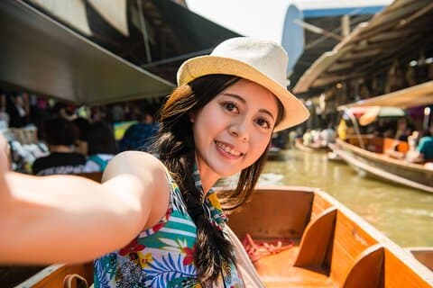 Marché flottant de Damnoen et visite facultative de la cascade d'eau d'Erawan