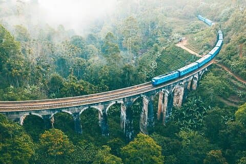 To uger i Sri Lanka