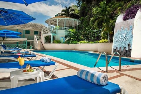 Privat flygplatstransfer till Deja Resort eller tur och retur