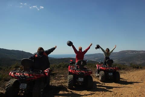 quad trekking de montaña altitud 425m