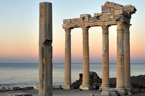 Perge Aspendos Side los sitios históricos de Antalya
