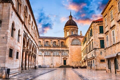 Dubrovnik lyfter fram självguidad scavengerjakt och turné