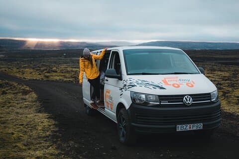 4 dagars självkörningstur med upphämtning - Golden Circle Camper Break-4x4 husbil