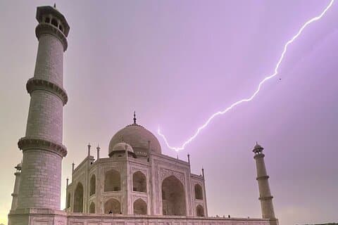 Sunrise Taj Mahal And Agra Fort Guided Tour With Breakfast